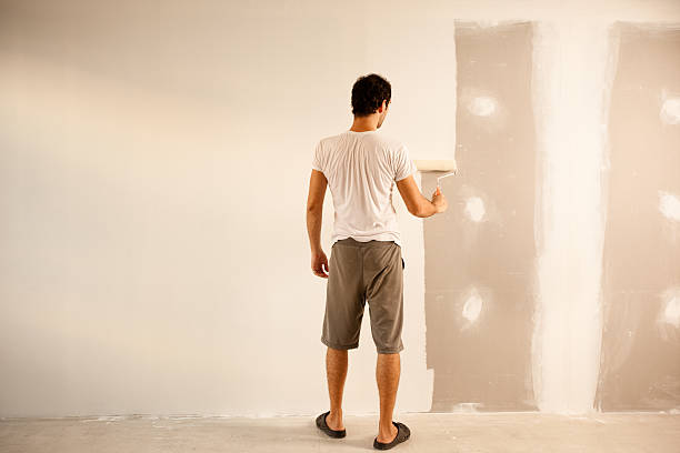 Best Eco-Friendly and Low-VOC Painting  in Utica, NE